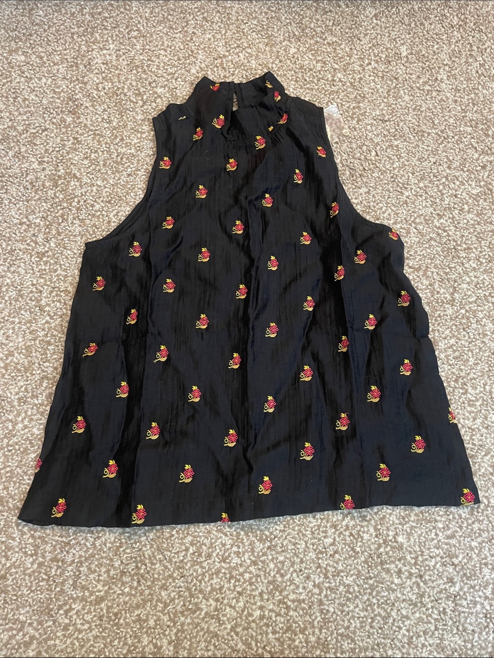 NWOT Sundance Lightweight Embroidered Floral Mock Neck Sleeveless Blouse